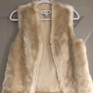 Faux fur vest - Cream